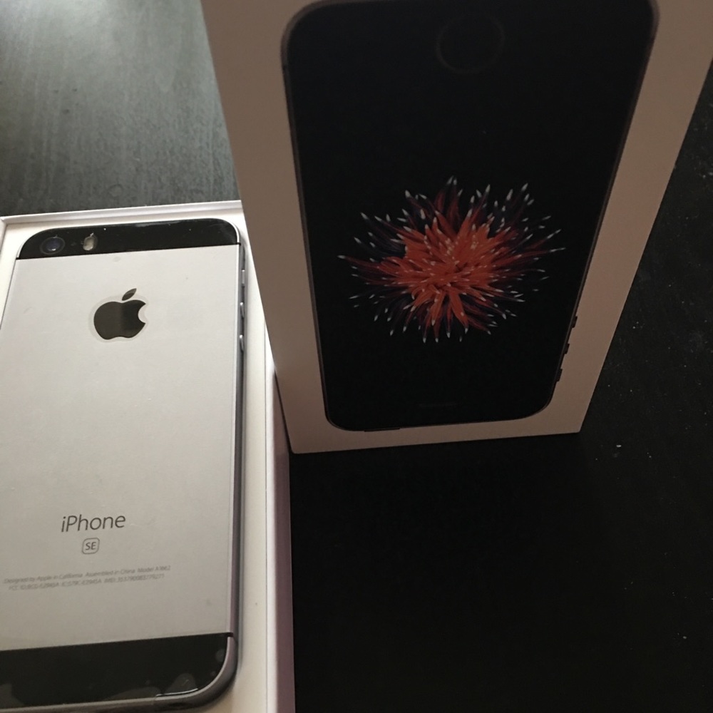 *SOLD LOCAL* iPhone 5 Cases